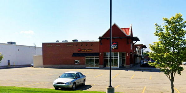 Big Boy Restaurants (Elias Brothers, Elias Bros) - Caledonia - 6450 100Th St Se (newer photo)